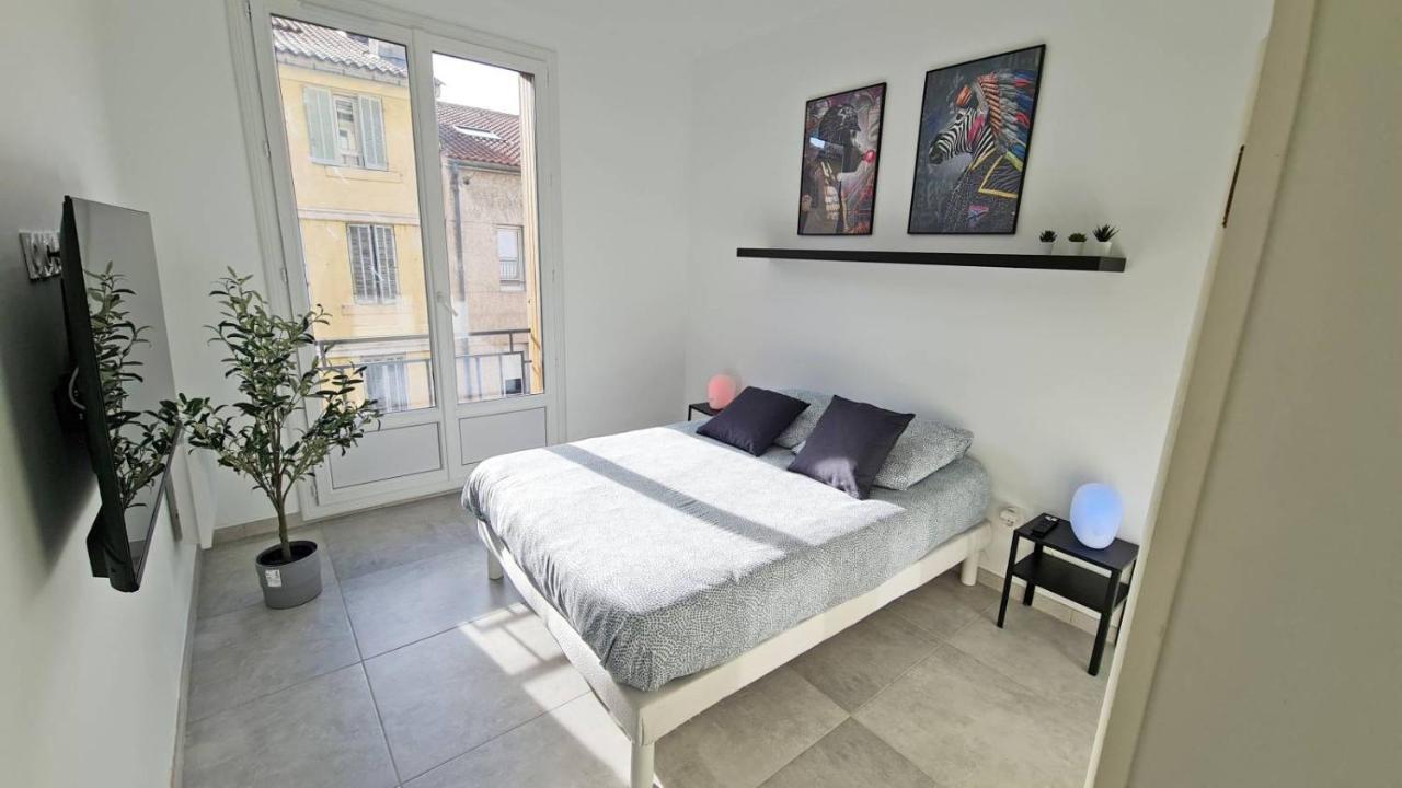 Maxbnb - T2 Balcon 50M2 - Climatise - Ouest - 툴롱 외부 사진