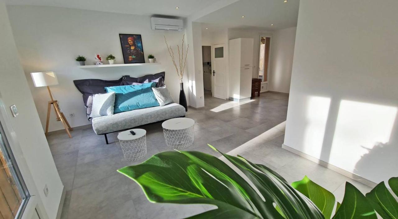 Maxbnb - T2 Balcon 50M2 - Climatise - Ouest - 툴롱 외부 사진
